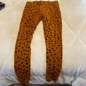 PACT ORGANIC leggings with pockets polka dots. EUC
